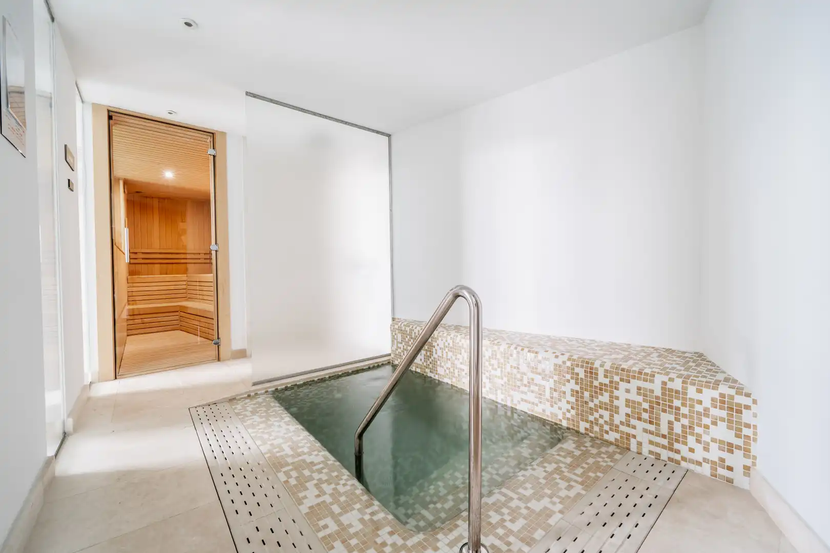 Apartment with pool for sale in La Quinta, imagen 24