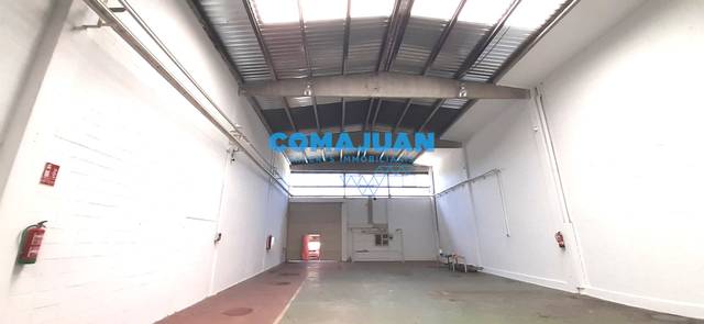 Nave industrial en Alquiler en Llinars del Vallès