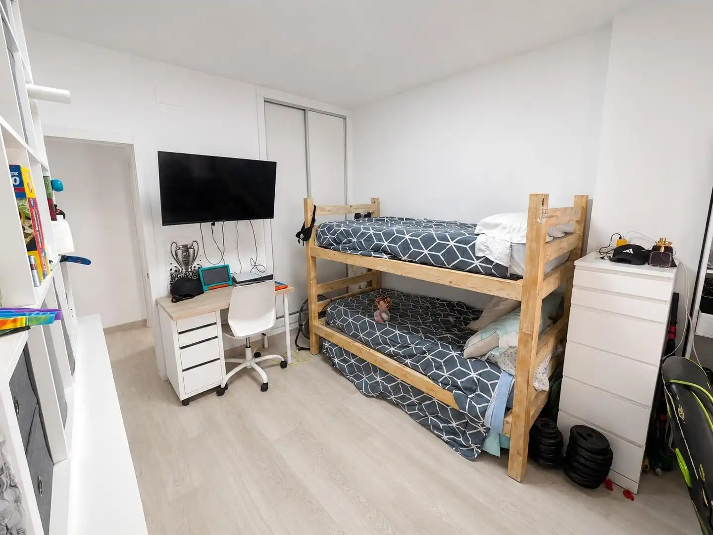 Flat with terrace for sale in Calle Calle Don Juan de Austria, imagen 13