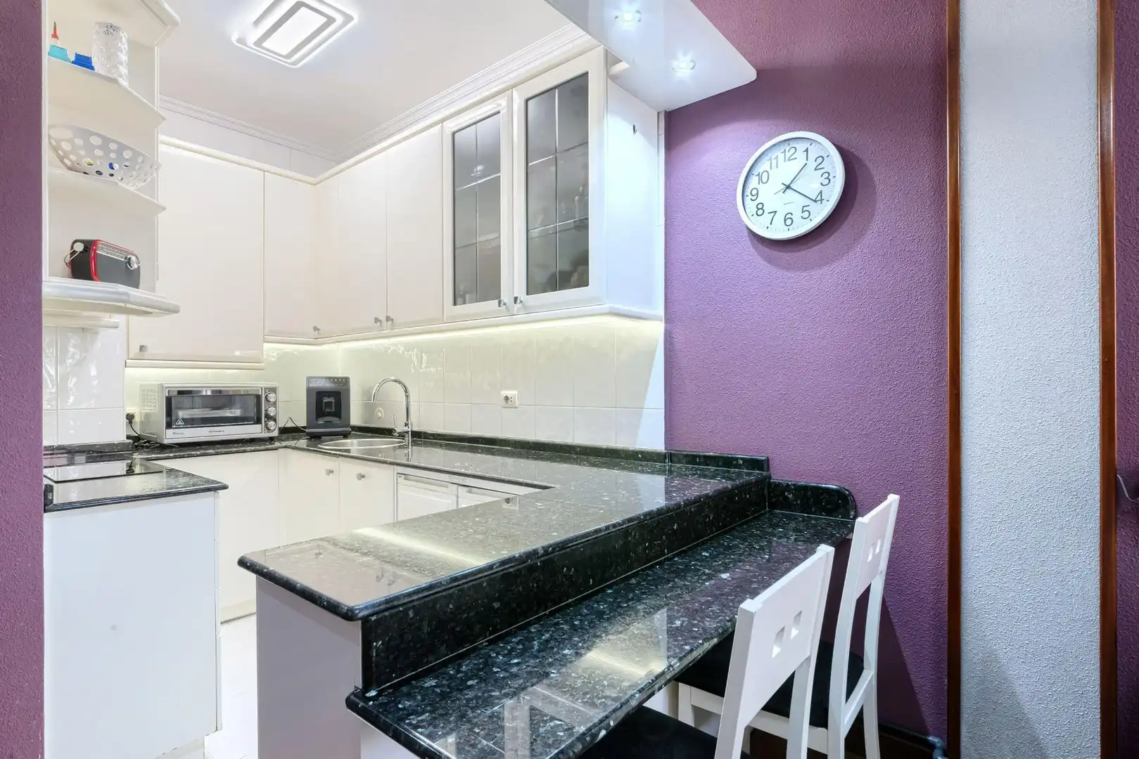 Cocina de Apartamento en venta en Barakaldo  con Calefacción, Trastero y Amueblado