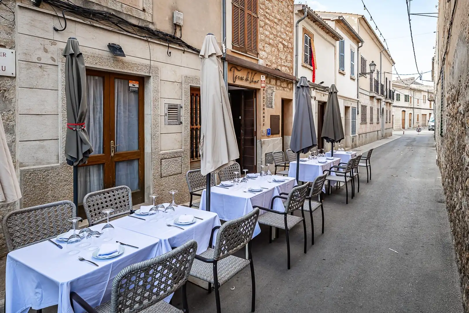 Commercial properties for transfer in Binissalem  with Air Conditioner and Furnished