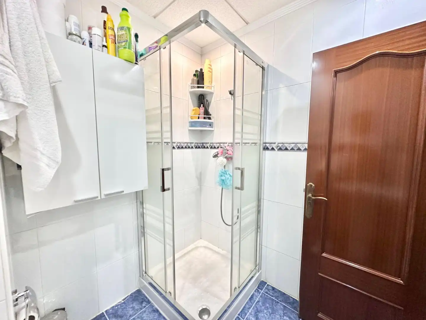Badezimmer von Wohnung zum Verkauf in Málaga mit Klimaanlage