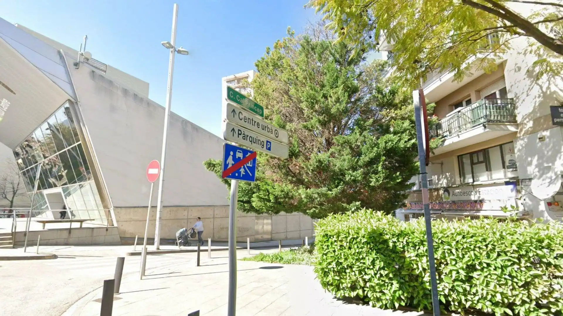 Vista exterior de Piso en venta en Rubí