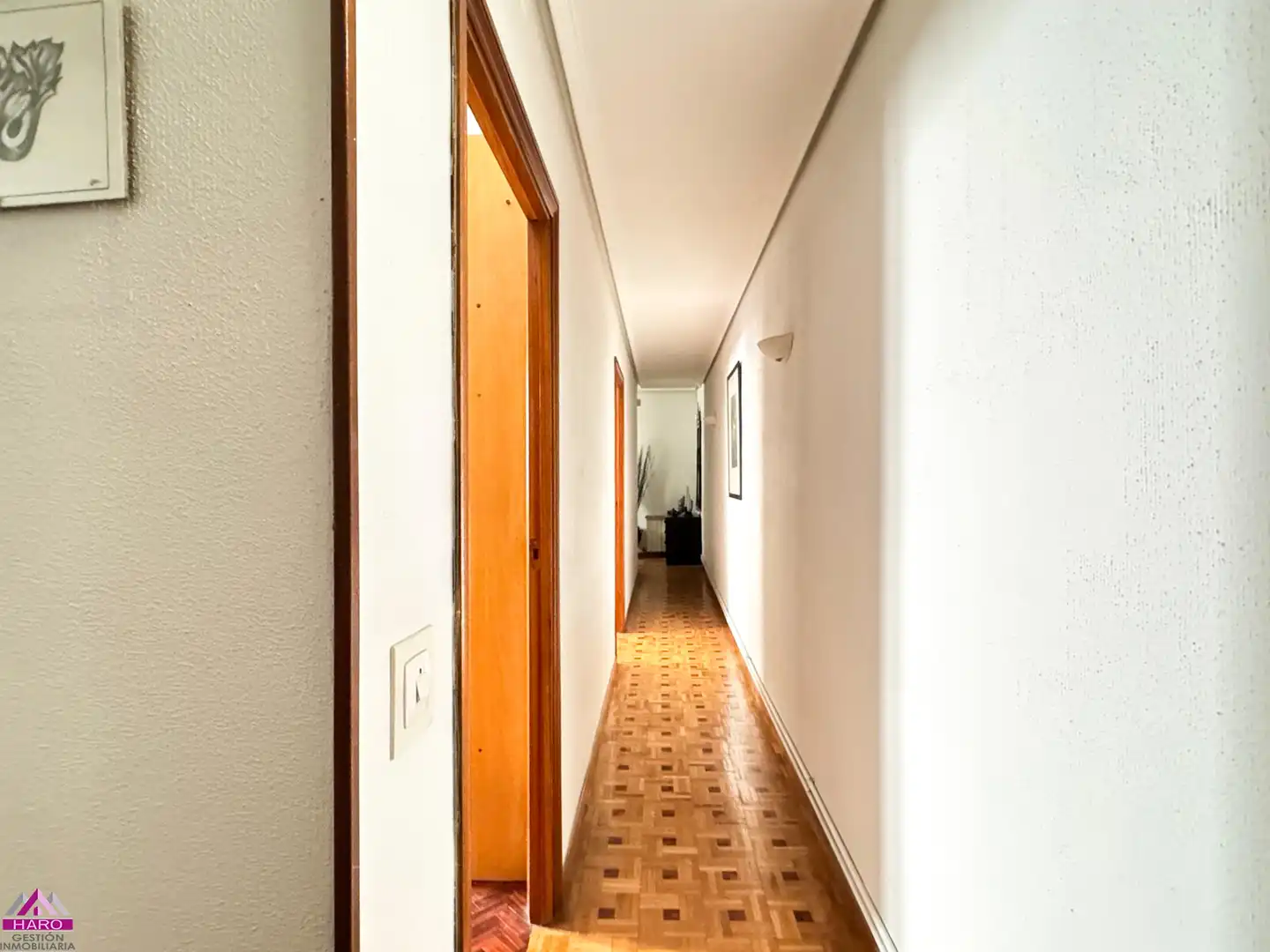 Piso en venta en Madrid con Calefacción, Trastero y Balcón