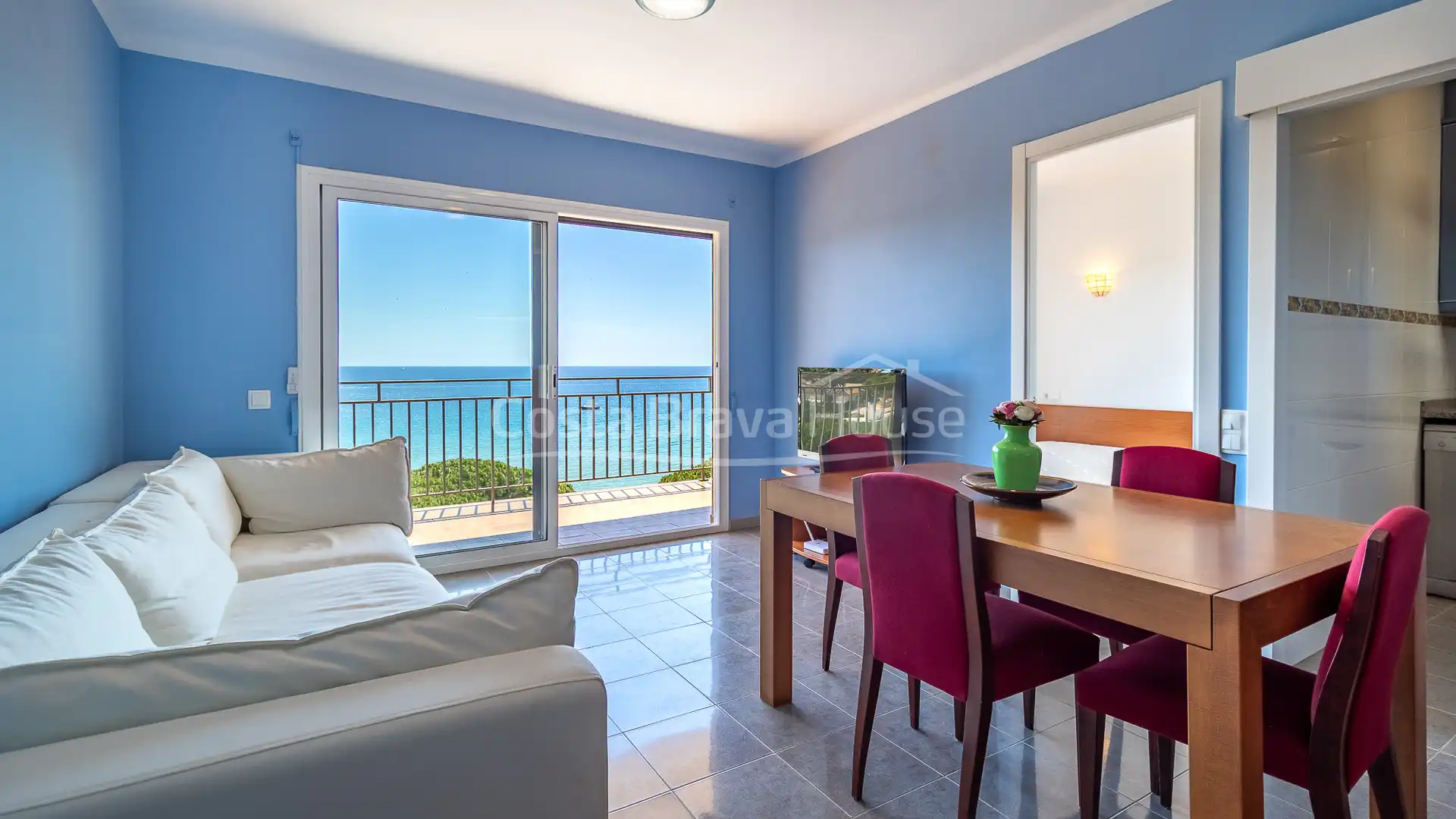 Sala de estar de Apartamento en venta en Palamós con Terraza, Trastero y Horno