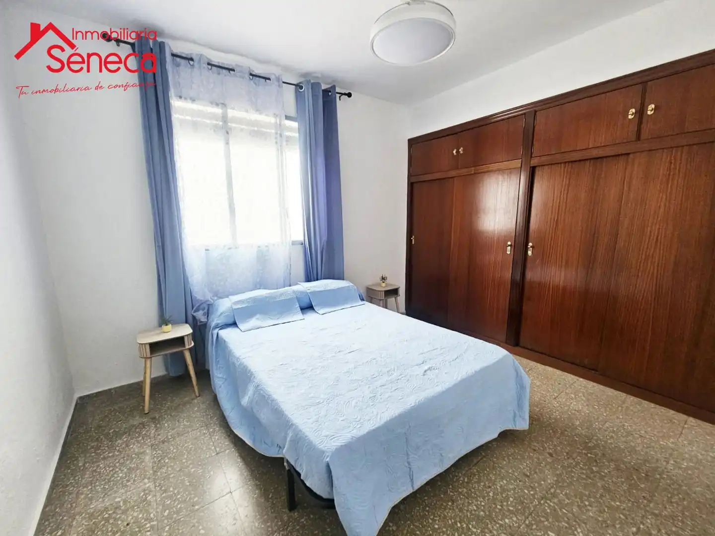 Habitación de Piso de alquiler en Córdoba con Terraza y Amueblado