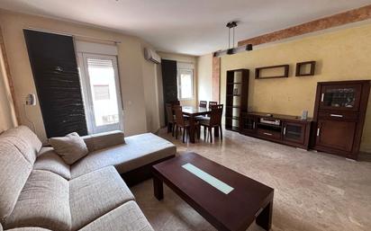 Sala d'estar de Casa adosada en venda en Motilla del Palancar amb Aire condicionat, Calefacció i Moblat