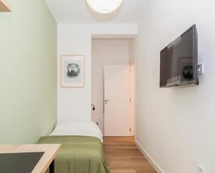 Dormitori de Apartament per a compartir en  Zaragoza Capital