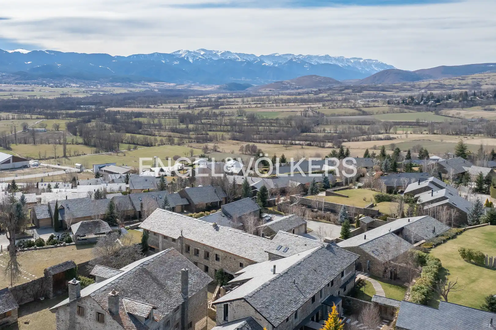 Vista exterior de Casa o chalet en venta en Bolvir con Calefacción, Jardín privado y Parquet