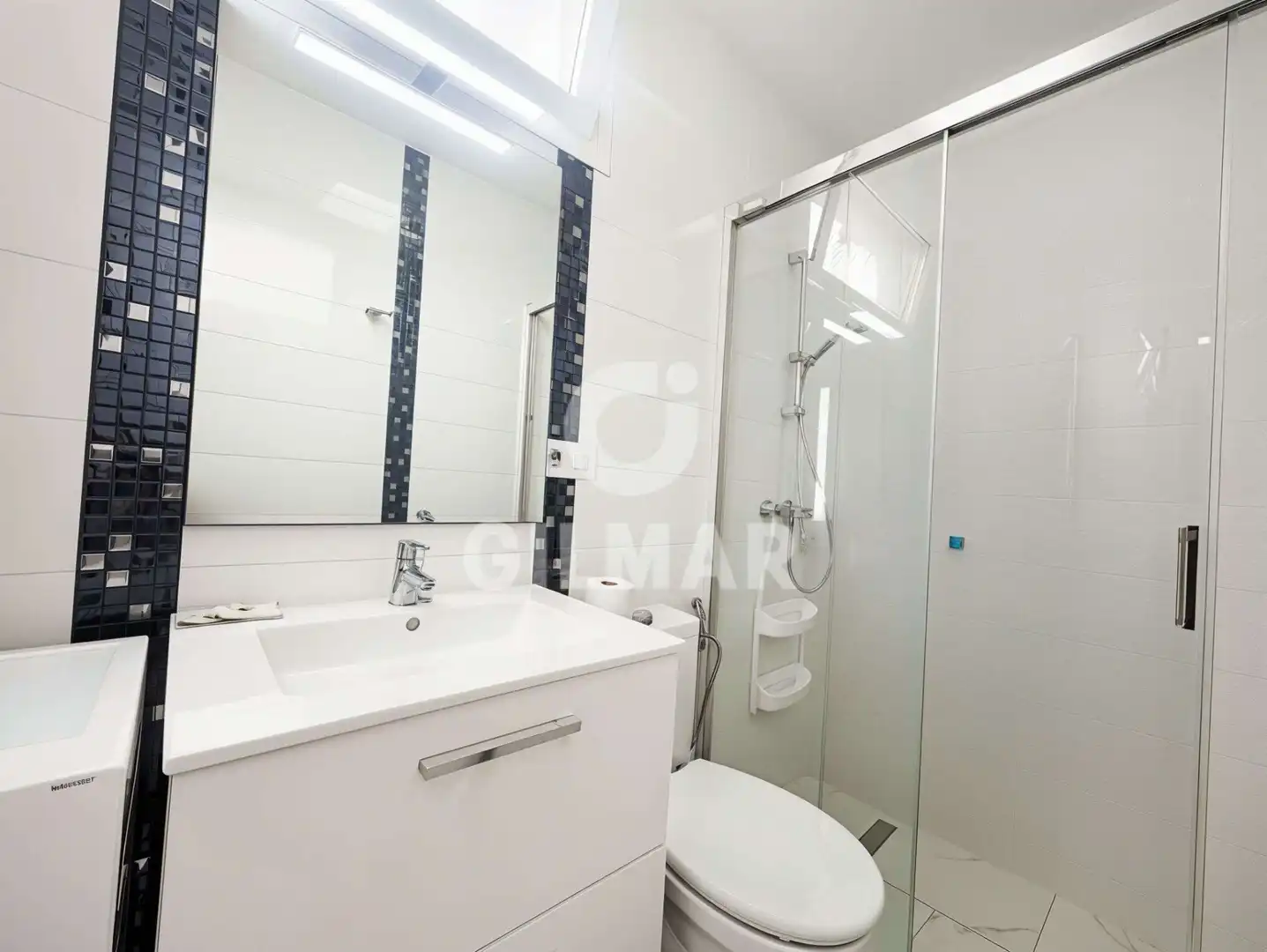 Bany de Apartament en venda en Adeje amb Moblat