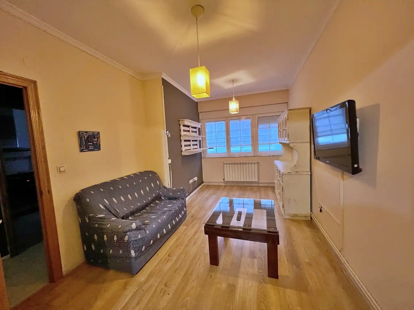 Sala de estar de Piso en venta en Lugo con Calefacción, Amueblado y Horno
