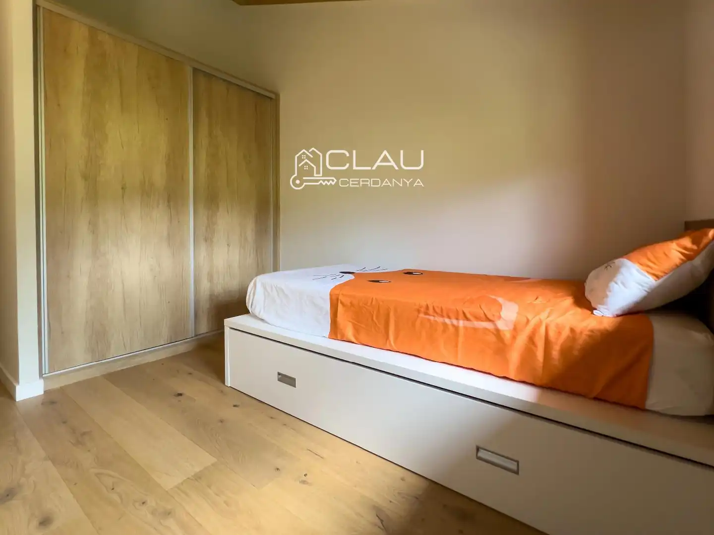 Habitación de Casa adosada de alquiler en Angoustrine  -  Villeneuve - des - Escaldes con Calefacción, Jardín privado y Parquet