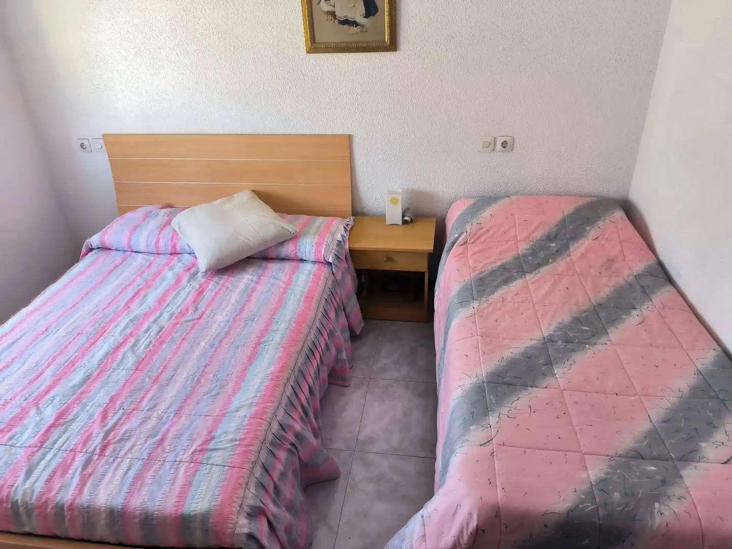 Habitación de Casa adosada en venta en Orihuela con Aire acondicionado, Calefacción y Jardín privado