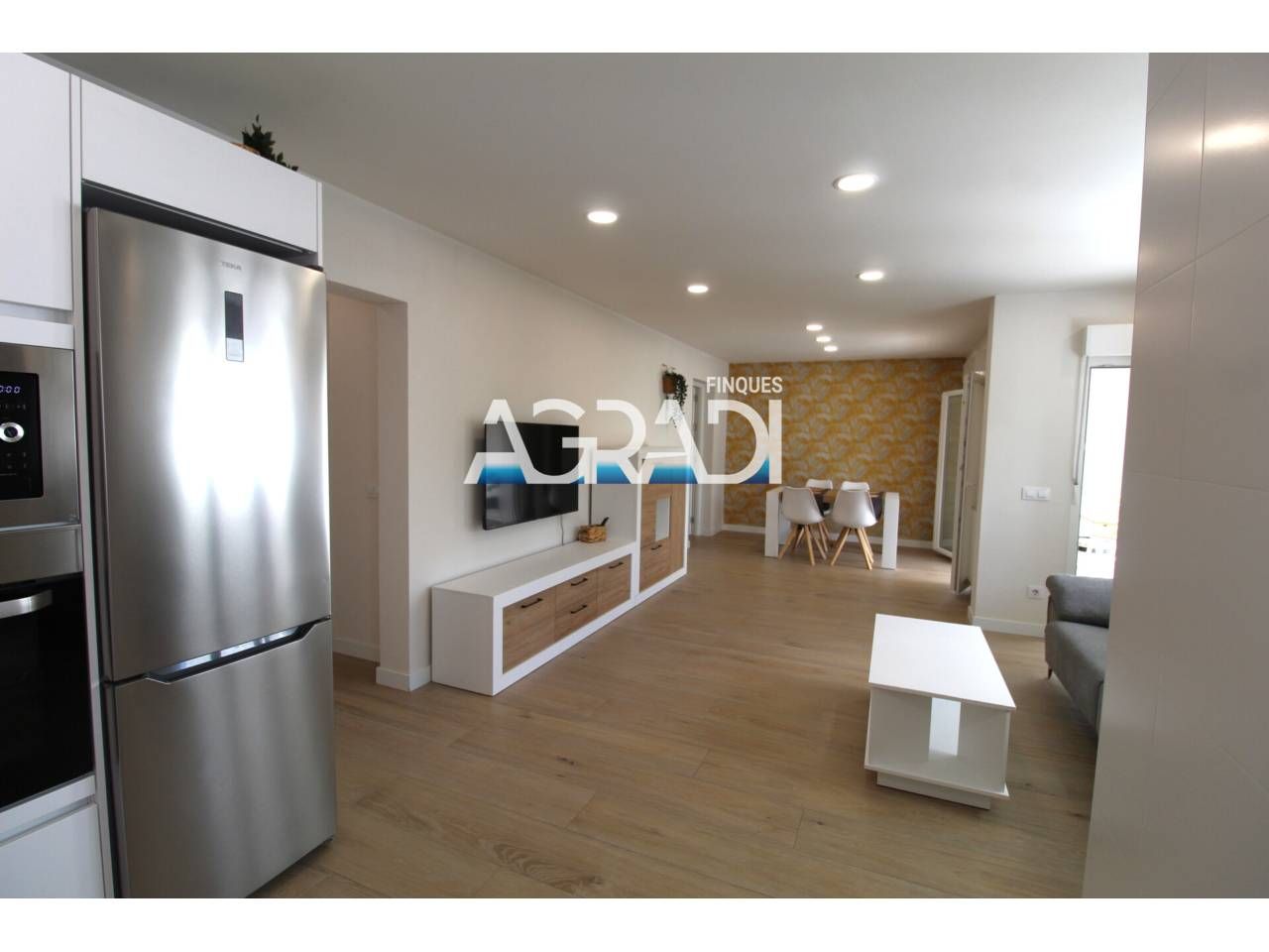 Living room of Flat for sale in  Pamplona / Iruña  with Heating and Balcony