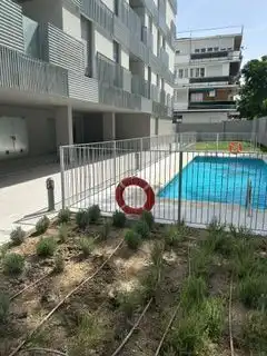 Piscina de Apartamento de alquiler en Madrid con Aire acondicionado, Calefacción y Trastero