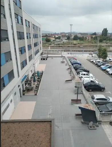 Terrassa de Pis en venda en Gijón  amb Calefacció, Parquet i Traster