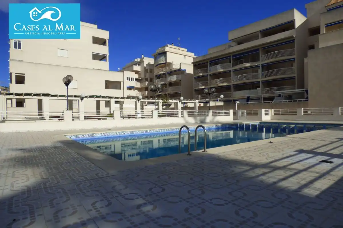 Piscina de Apartamento en venta en Oropesa del Mar / Orpesa con Aire acondicionado, Calefacción y Terraza