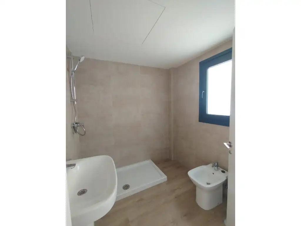 Baño de Casa adosada en venta en Torrox con Terraza, Piscina y Piscina comunitaria