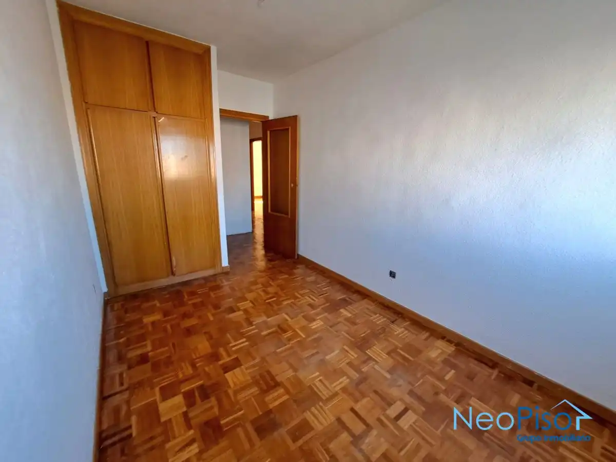 Habitación de Piso en venta en Alcorcón con Piscina comunitaria