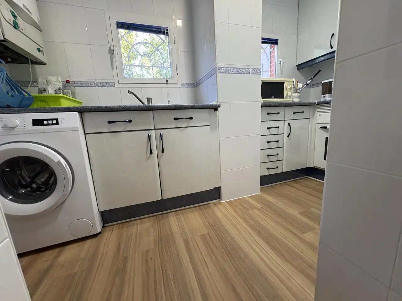 Wohnung zur Miete in Calle Ramón María del Valle Inclán, Espartales