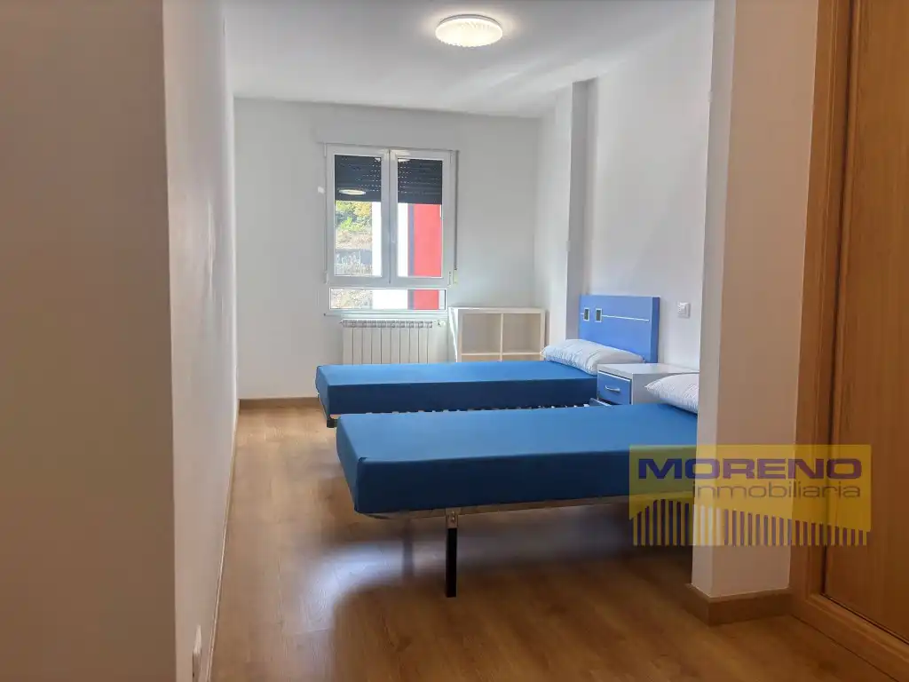 Flat for sale in Sarria
