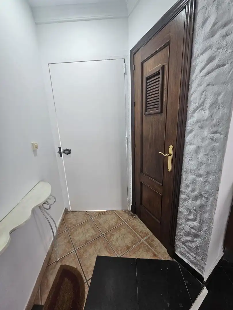 Ground floor for rent in Calle Volga, El Rocío - La Milagrosa