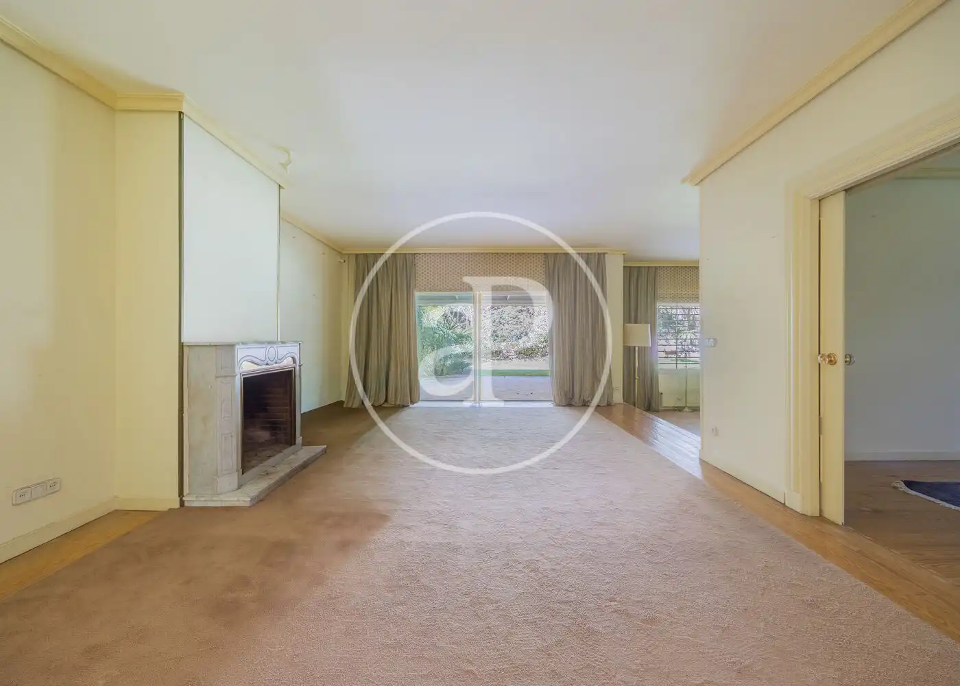 Sala de estar de Casa adosada en venta en Madrid con Aire acondicionado, Calefacción y Jardín privado