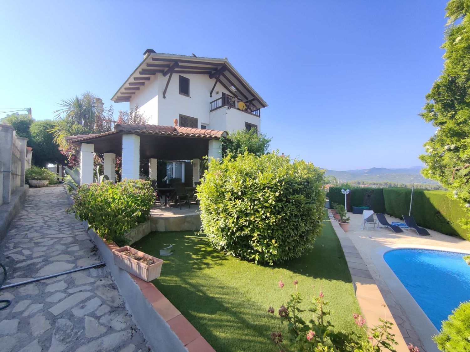 Jardí de Casa o xalet en venda en Sant Esteve Sesrovires amb Aire condicionat, Calefacció i Terrassa