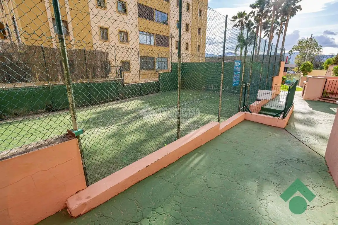 Parkplatz von Wohnung zum Verkauf in Algeciras mit Klimaanlage