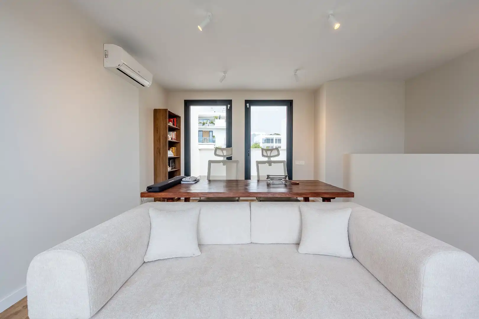 Casa a schiera con piscina in vendita a Salvador Robert Raventos 2, imagen 32