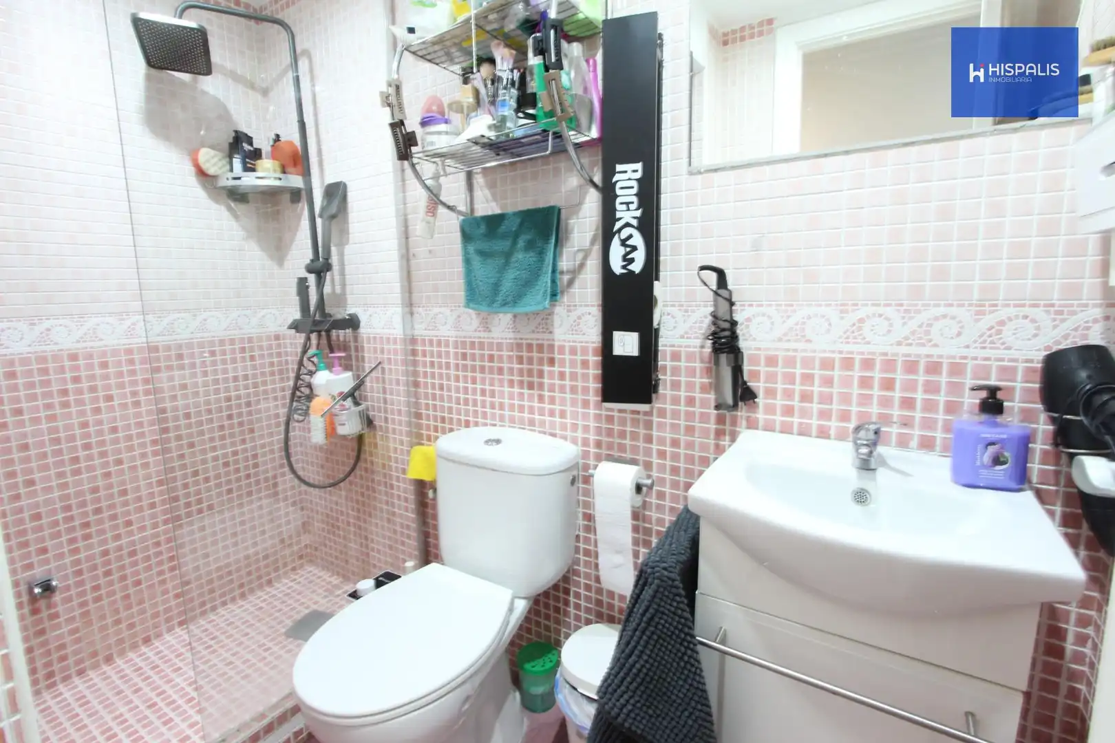 Bathroom of Ground floor for sale in Sevilla  with Air Conditioner and Heating