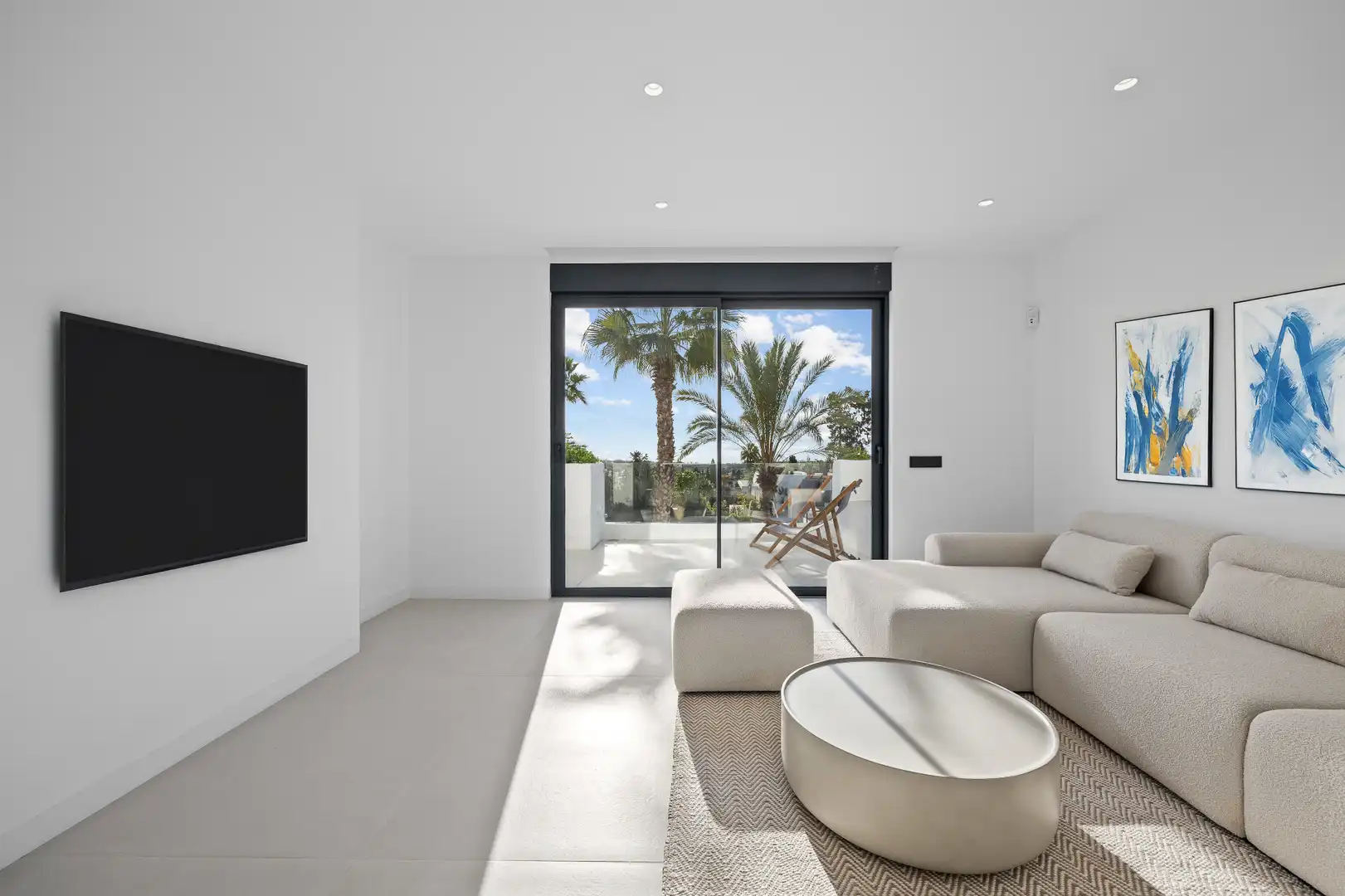 Living room of Attic for sale in Estepona  with Air Conditioner, Terrace and Storage room