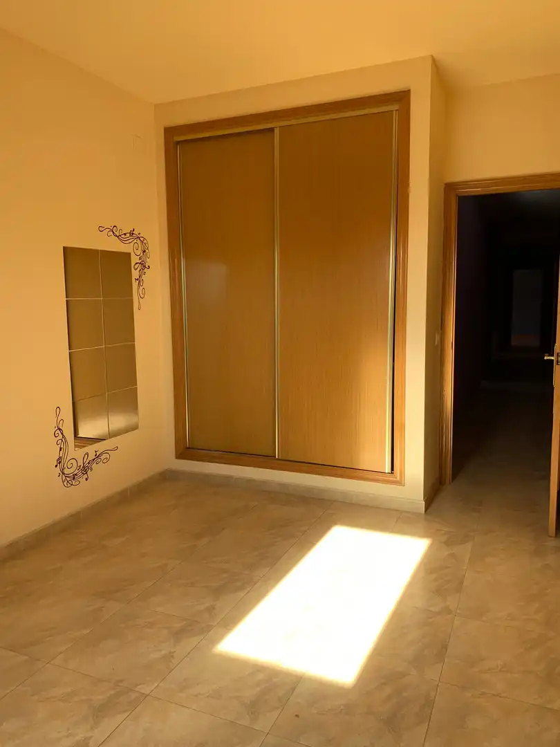 Habitación de Ático en venta en San Clemente con Aire acondicionado, Calefacción y Terraza