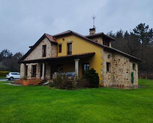 Vista exterior de Casa o xalet en venda en Lugo Capital amb Calefacció