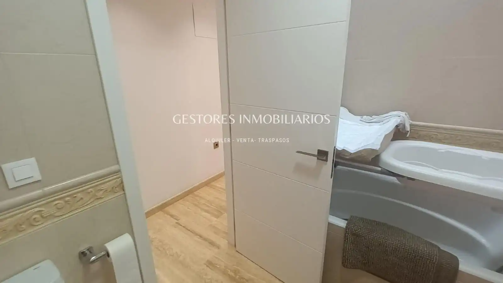 Schlafzimmer von Dachboden zum Verkauf in Ibi mit Klimaanlage, Heizung und Terrasse