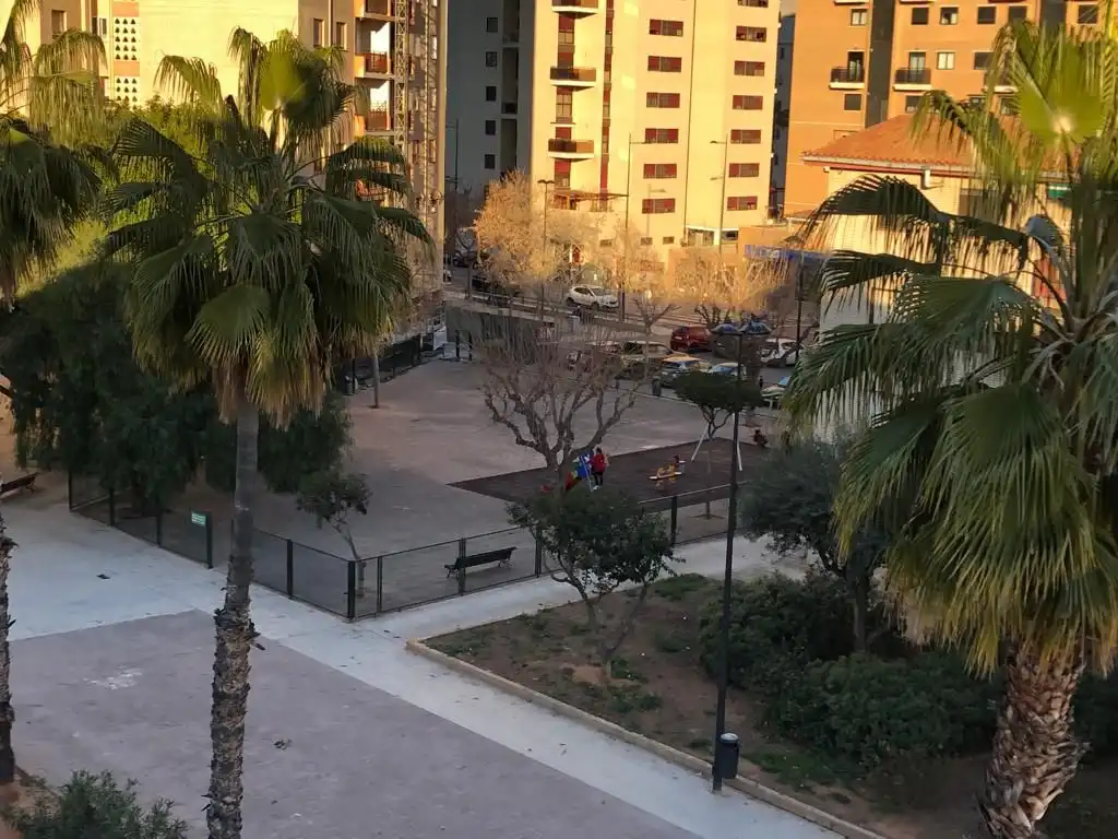 Vista exterior de Dúplex en venta en Oropesa del Mar / Orpesa con Aire acondicionado, Calefacción y Terraza