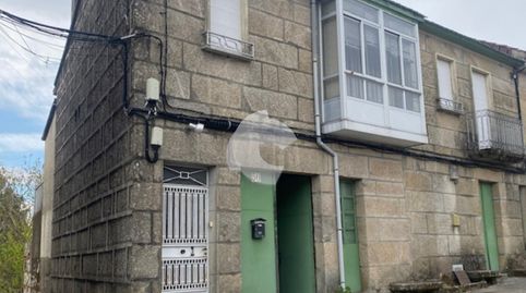 Foto 2 de Casa adosada en venda a Amoeiro, Ourense