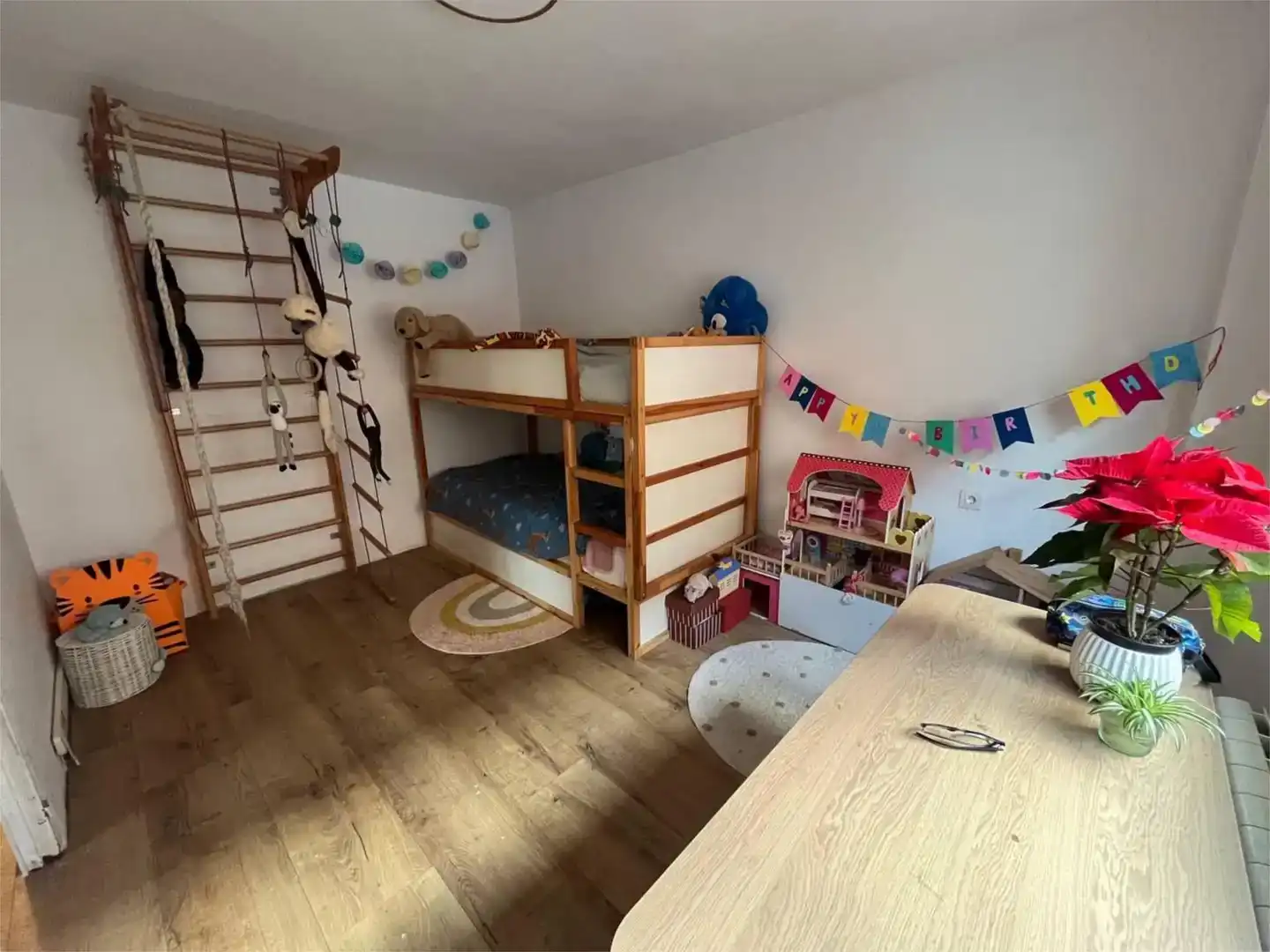 Pis en venda en Llanera amb Jardí privat, Moblat i Balcó