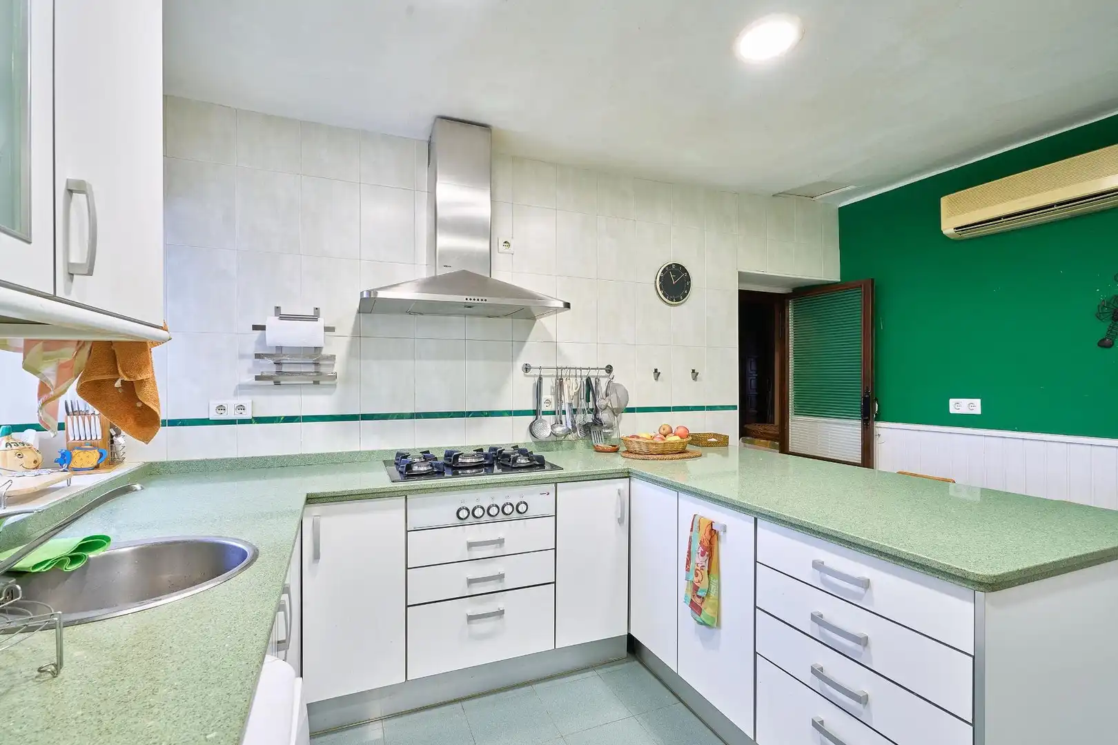 Cocina de Finca rústica en venta en Horcajo Medianero