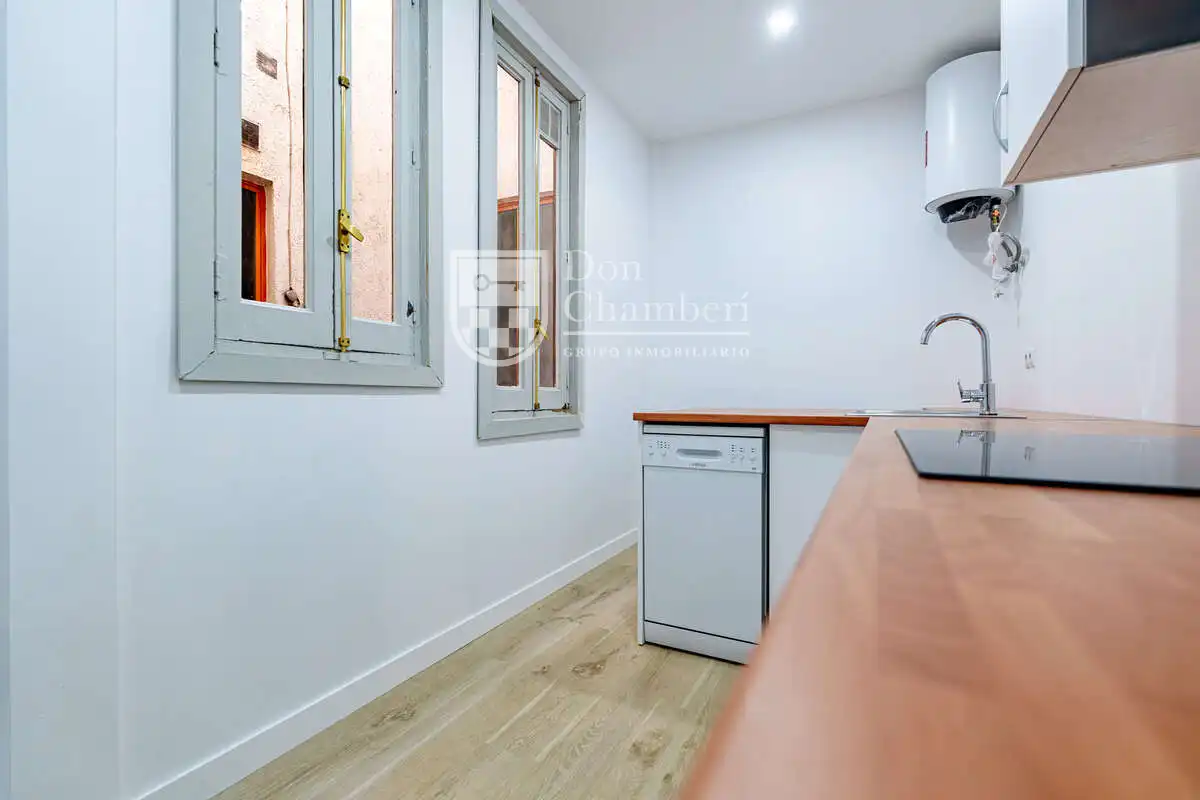 Küche von Wohnung zur Miete in Madrid