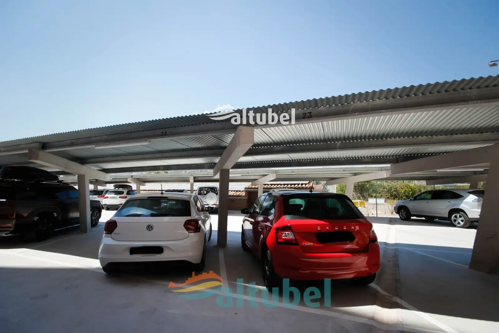 Parkplatz von Dachboden zum Verkauf in Peñíscola / Peníscola mit Terrasse, Schwimmbad und Möbliert