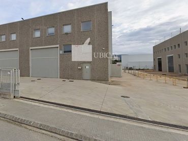 Nau industrial de lloguer a Can Vinyals