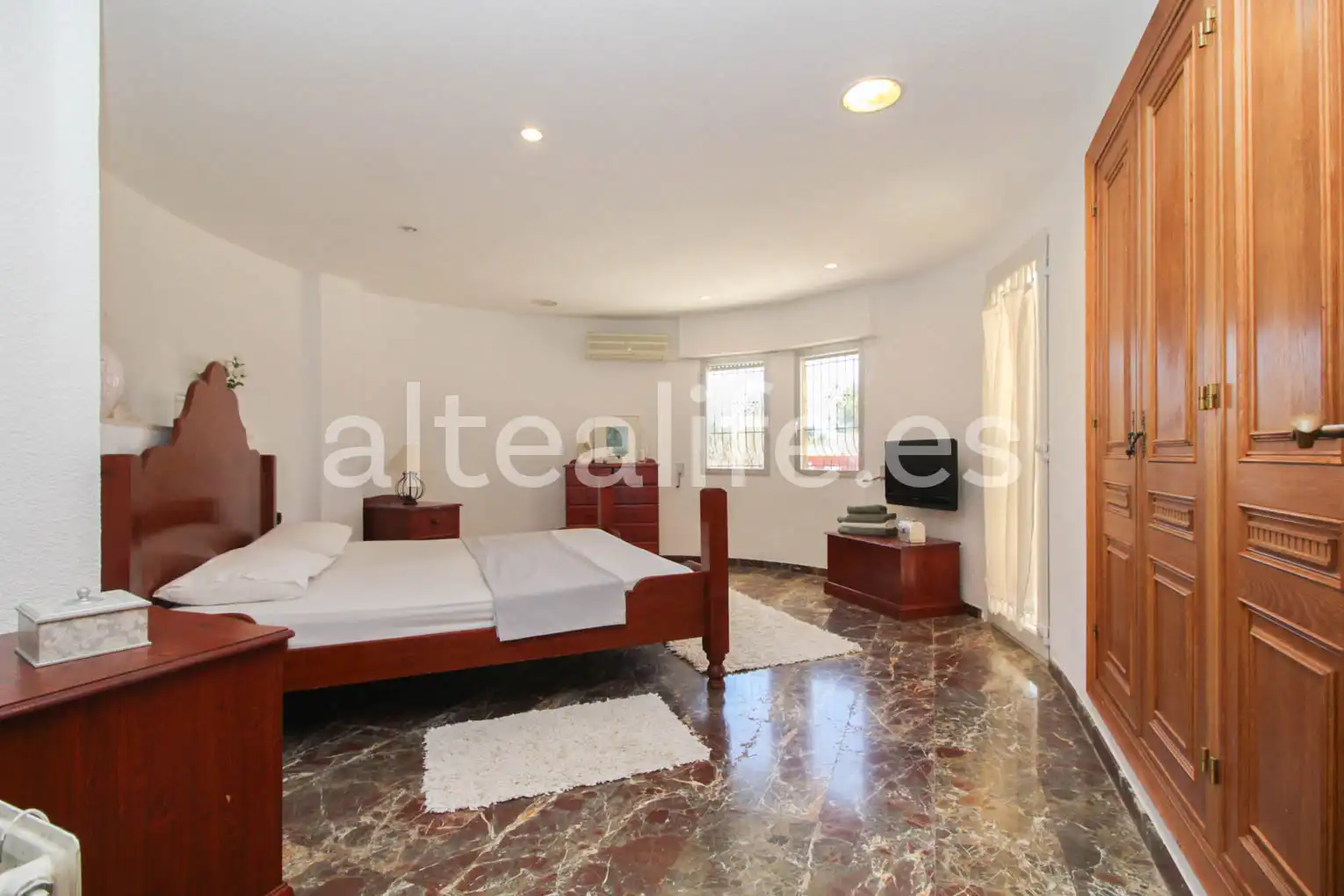 Habitación de Casa o chalet en venta en La Nucia con Aire acondicionado, Jardín privado y Terraza