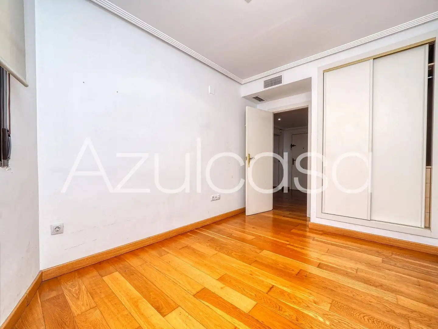 Dormitori de Àtic en venda en Alicante / Alacant amb Aire condicionat, Parquet i Terrassa