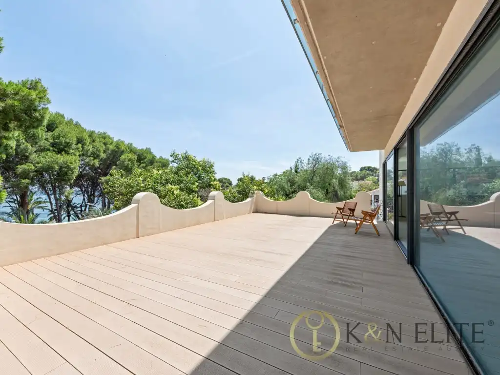 Houses for sale in Las Rotas / Les Rotes