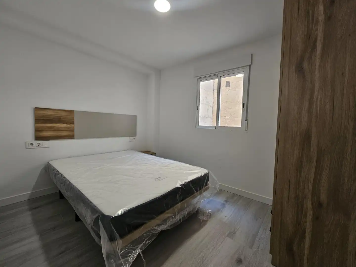 Bedroom of Flat for rent in Aspe  with Air Conditioner and Balcony