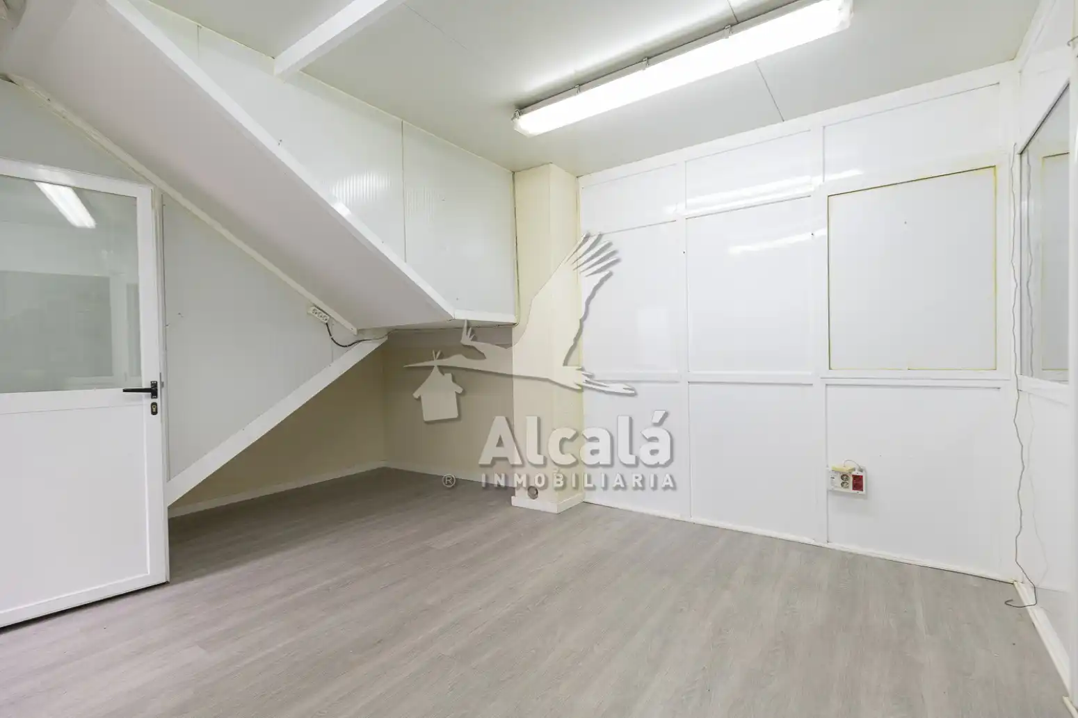 Industrial buildings for sale in Daganzo de Arriba, Madrid