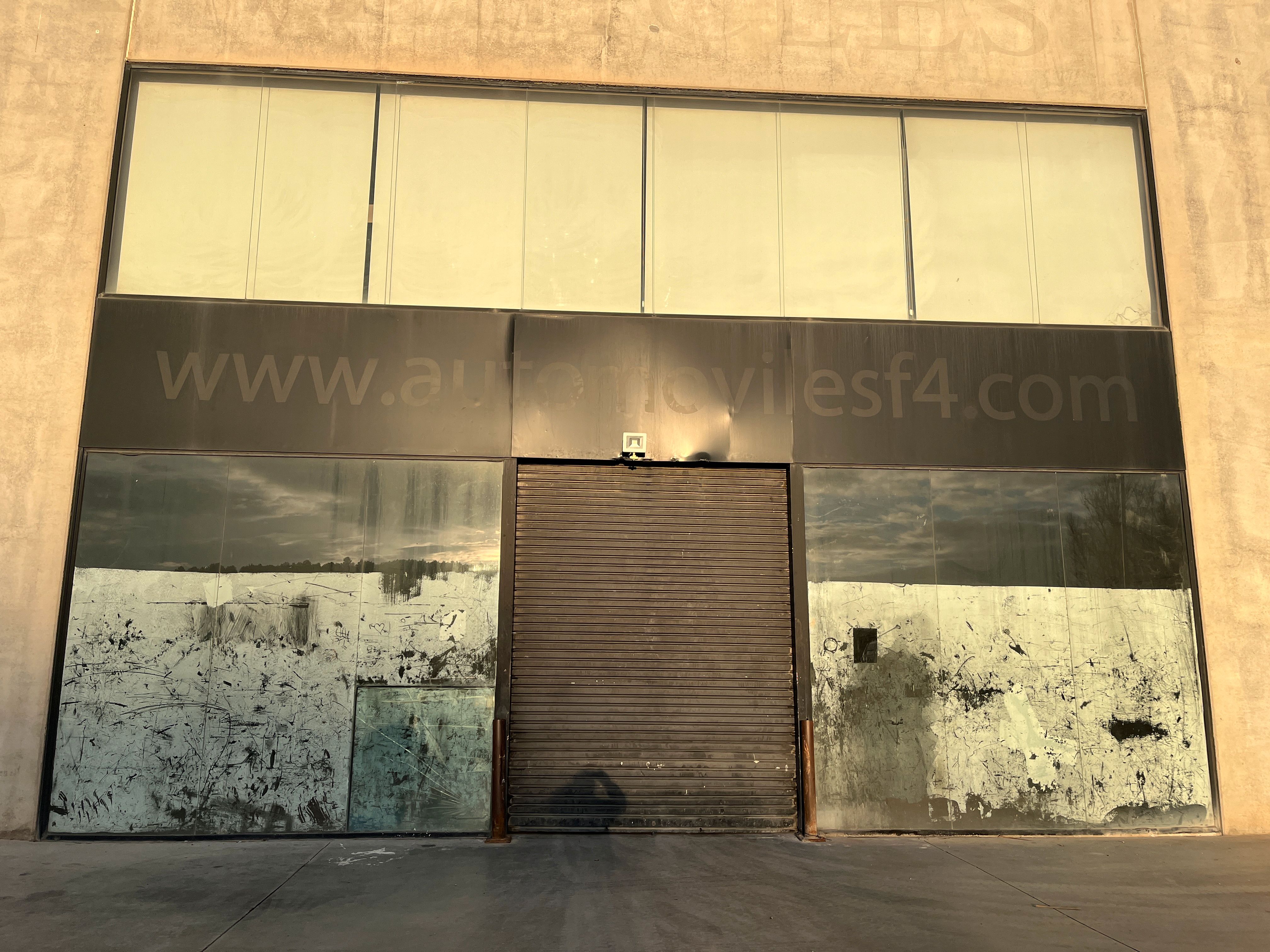 Vista exterior de Nau industrial de lloguer en Castellgalí