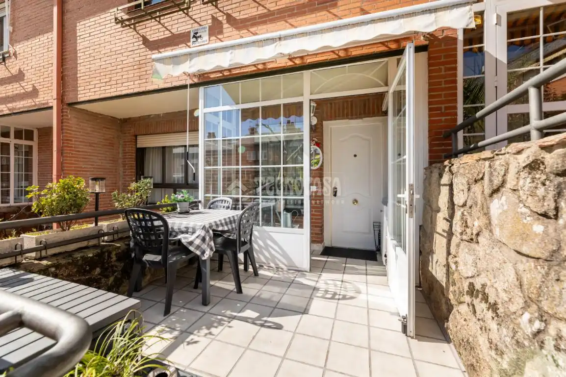 Terrace of Detached homes for sale in Torrelodones  with Heating, Private garden and Terrace
