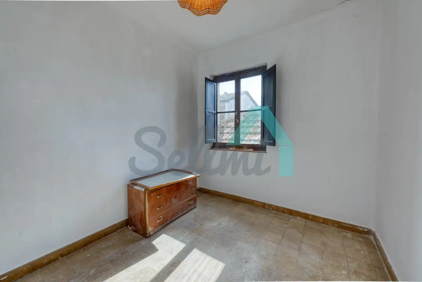 Bedroom of Buildings for sale in Oviedo 